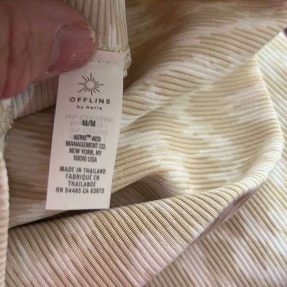 Aerie Offline Tan and White ribbed 7/8 leggings NWT size medium - Picture 11 of 14